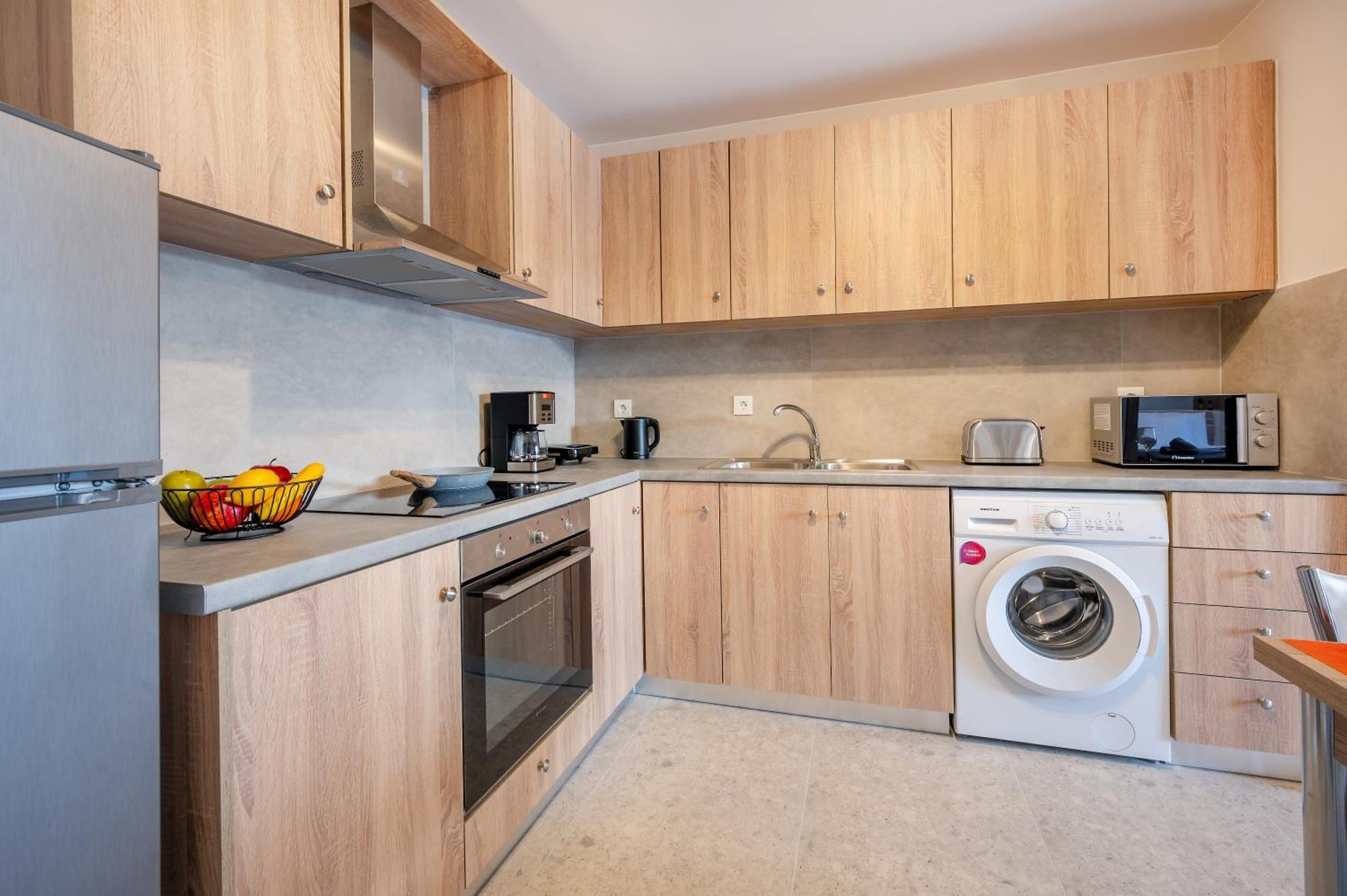 2 Bedroom Koshomes1 *